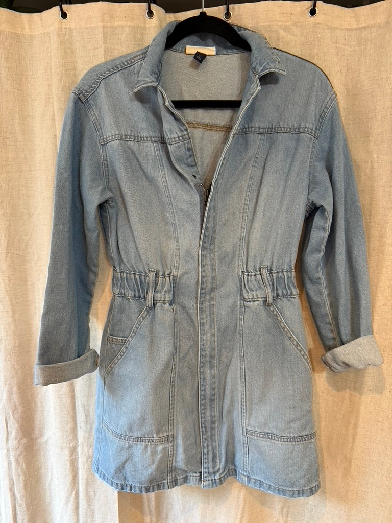 Universal Thread Denim Romper Size 6