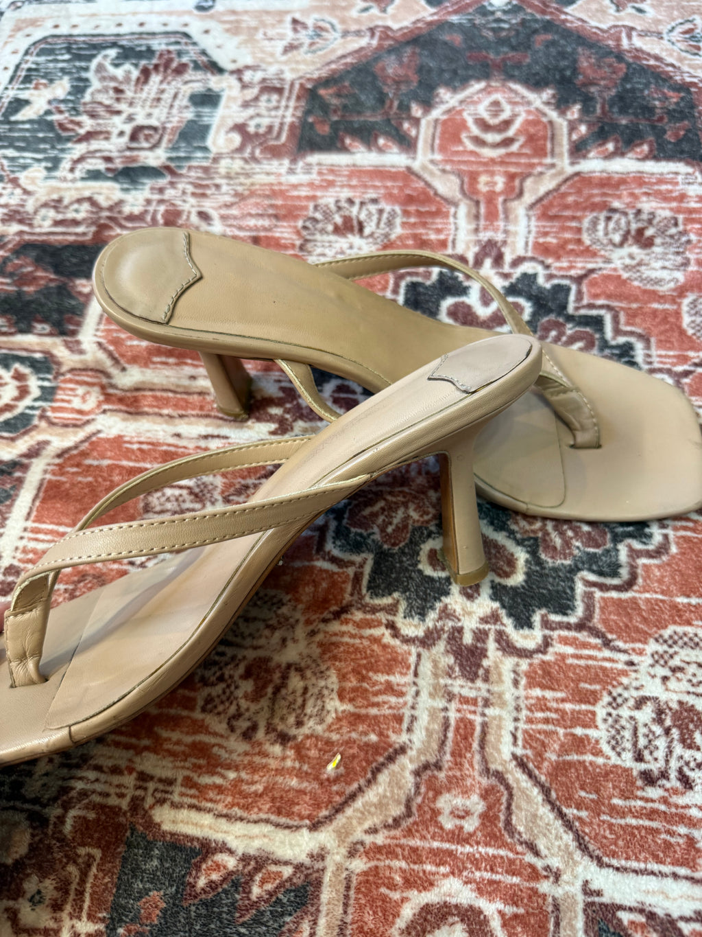 Tony Bianco Size 7.5
