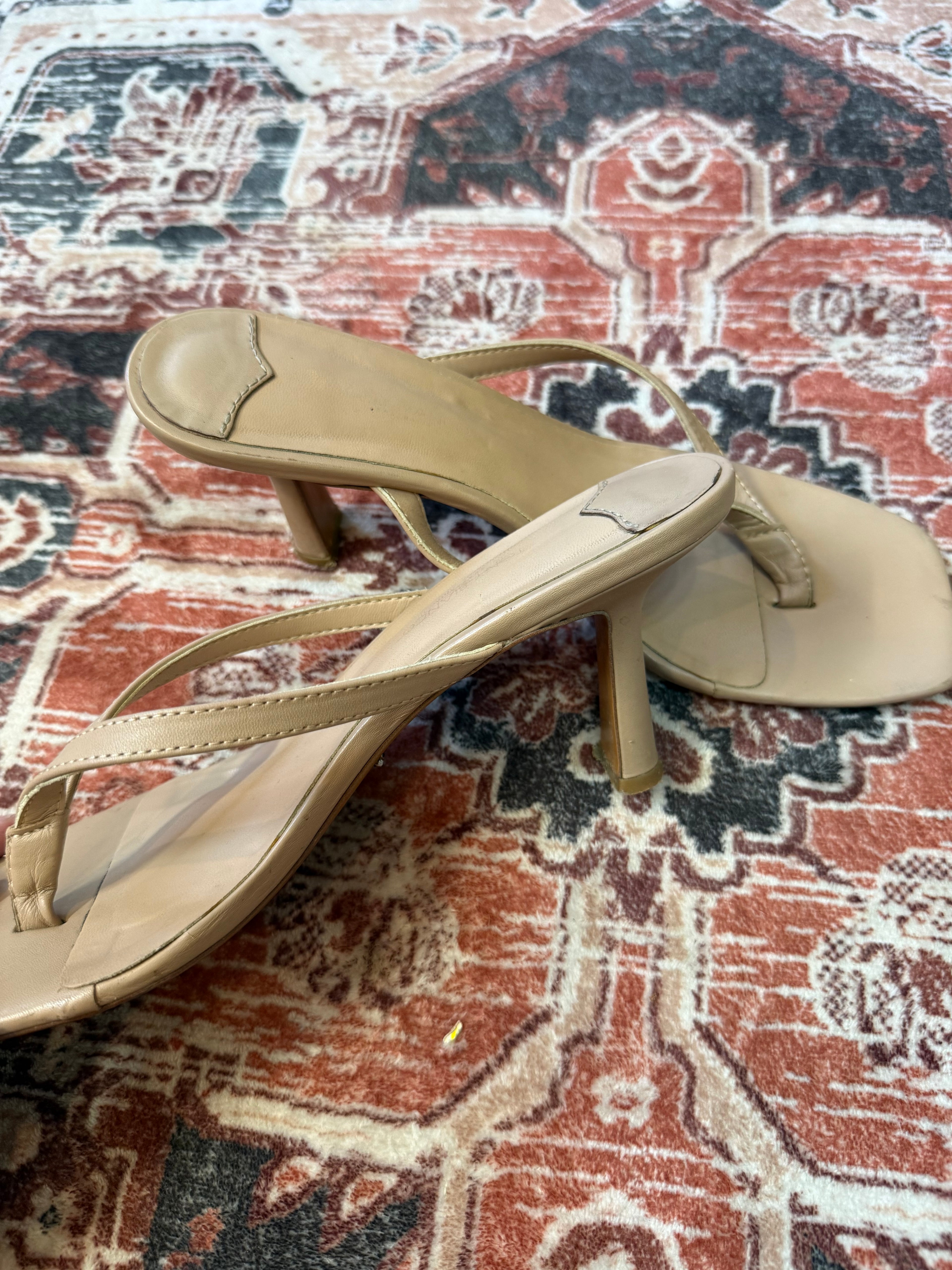 Tony Bianco Size 7.5