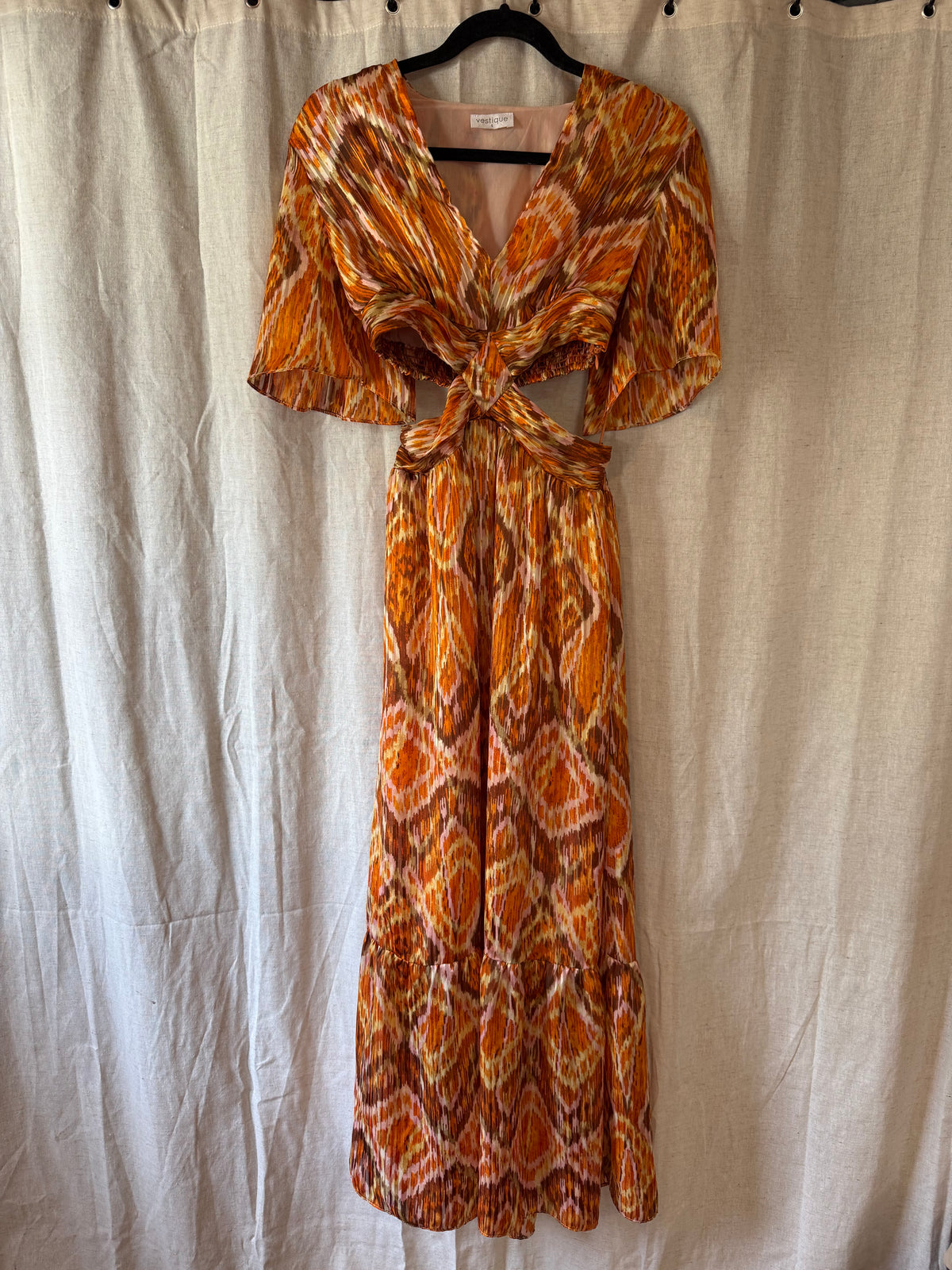 Vestique Cut Out Maxi Size S