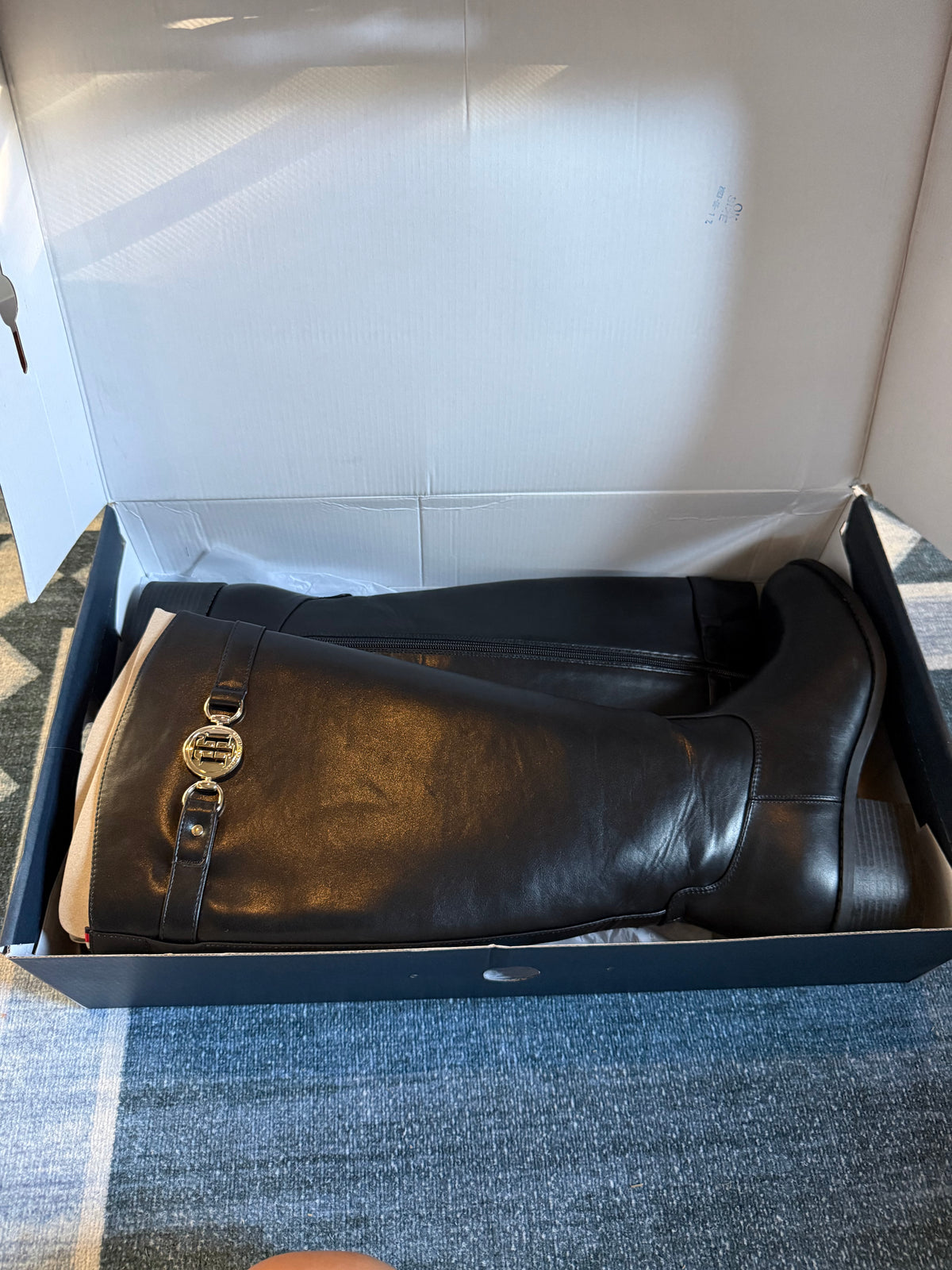 Brand New Tommy Hilfiger Boots Size 10