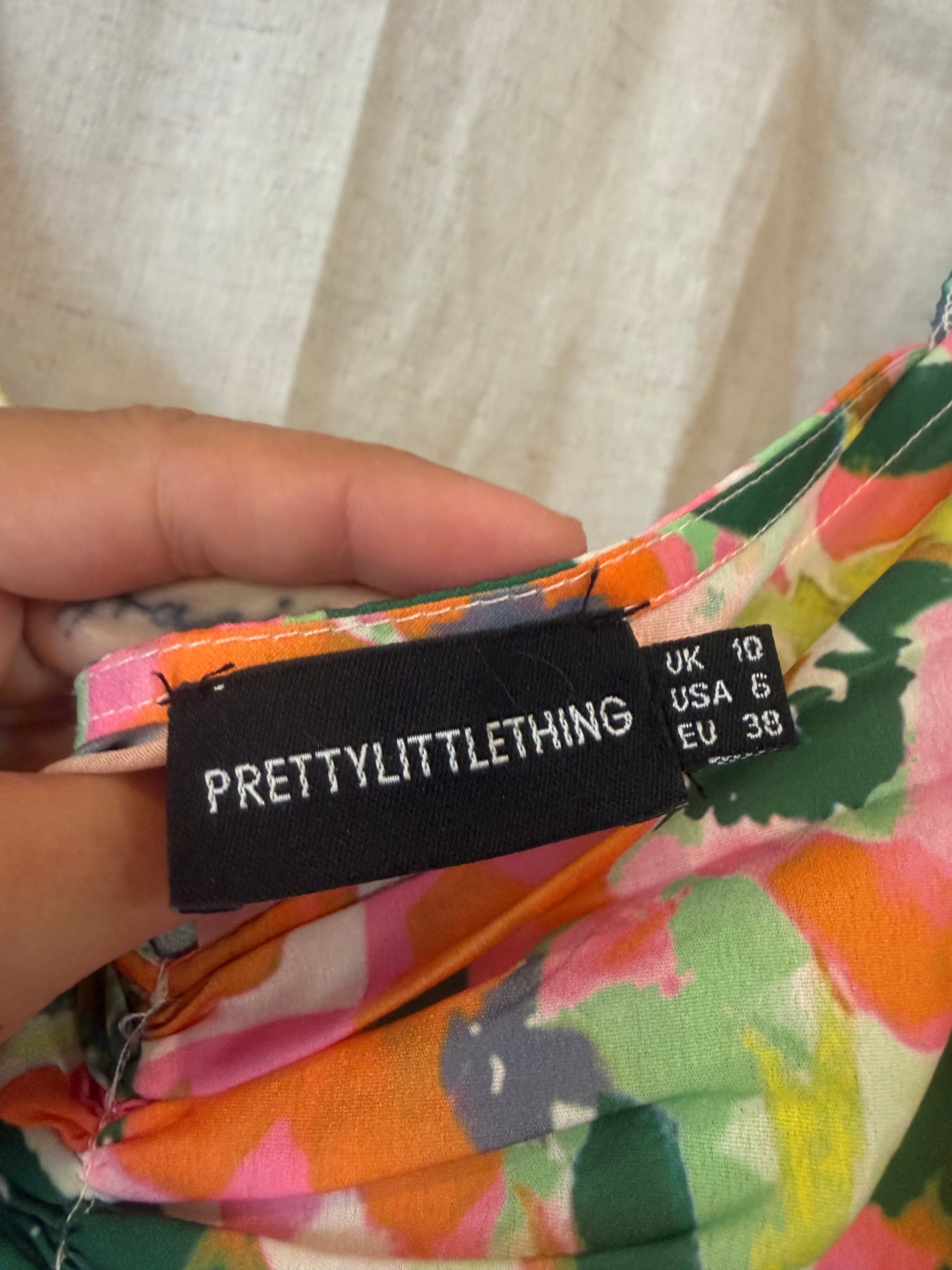 PrettyLittleThing Dress Size 6