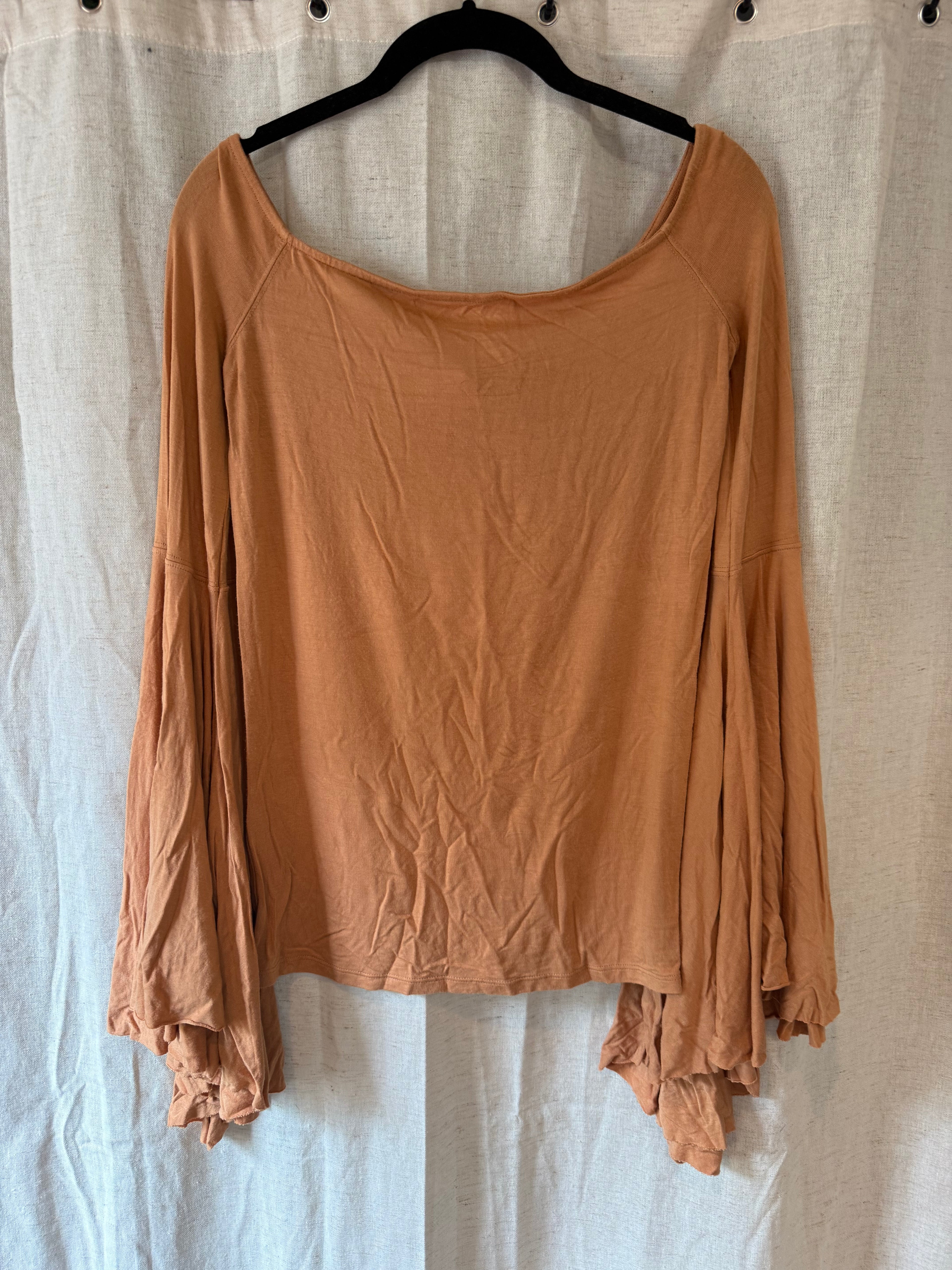 We The Free Top Size S