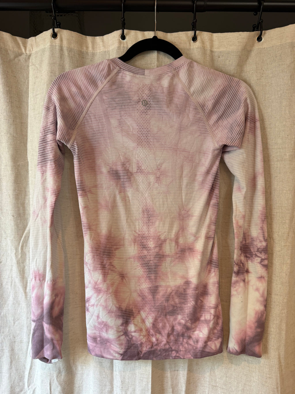 Lululemon Long Sleeve Size 4