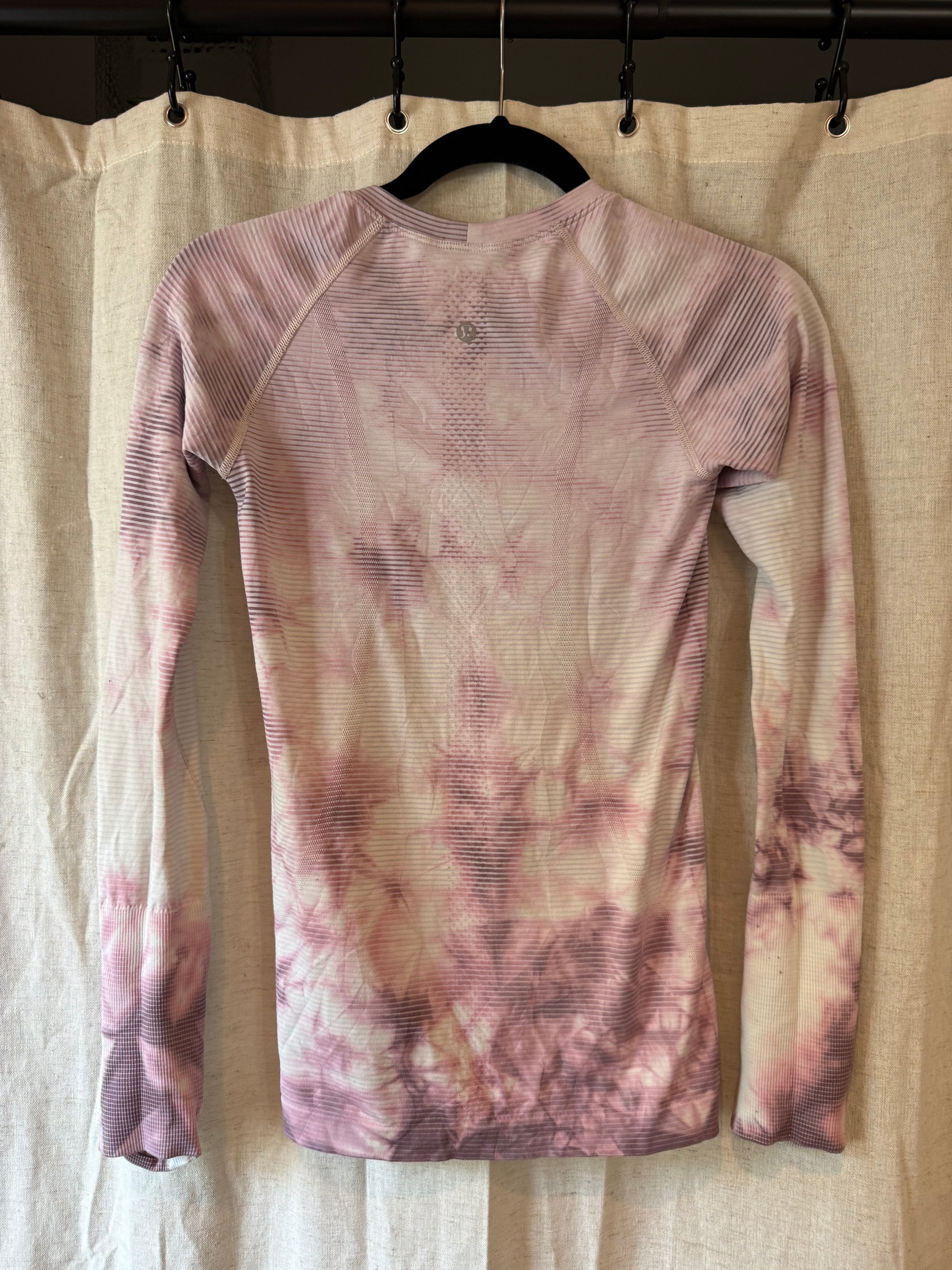 Lululemon Long Sleeve Size 4