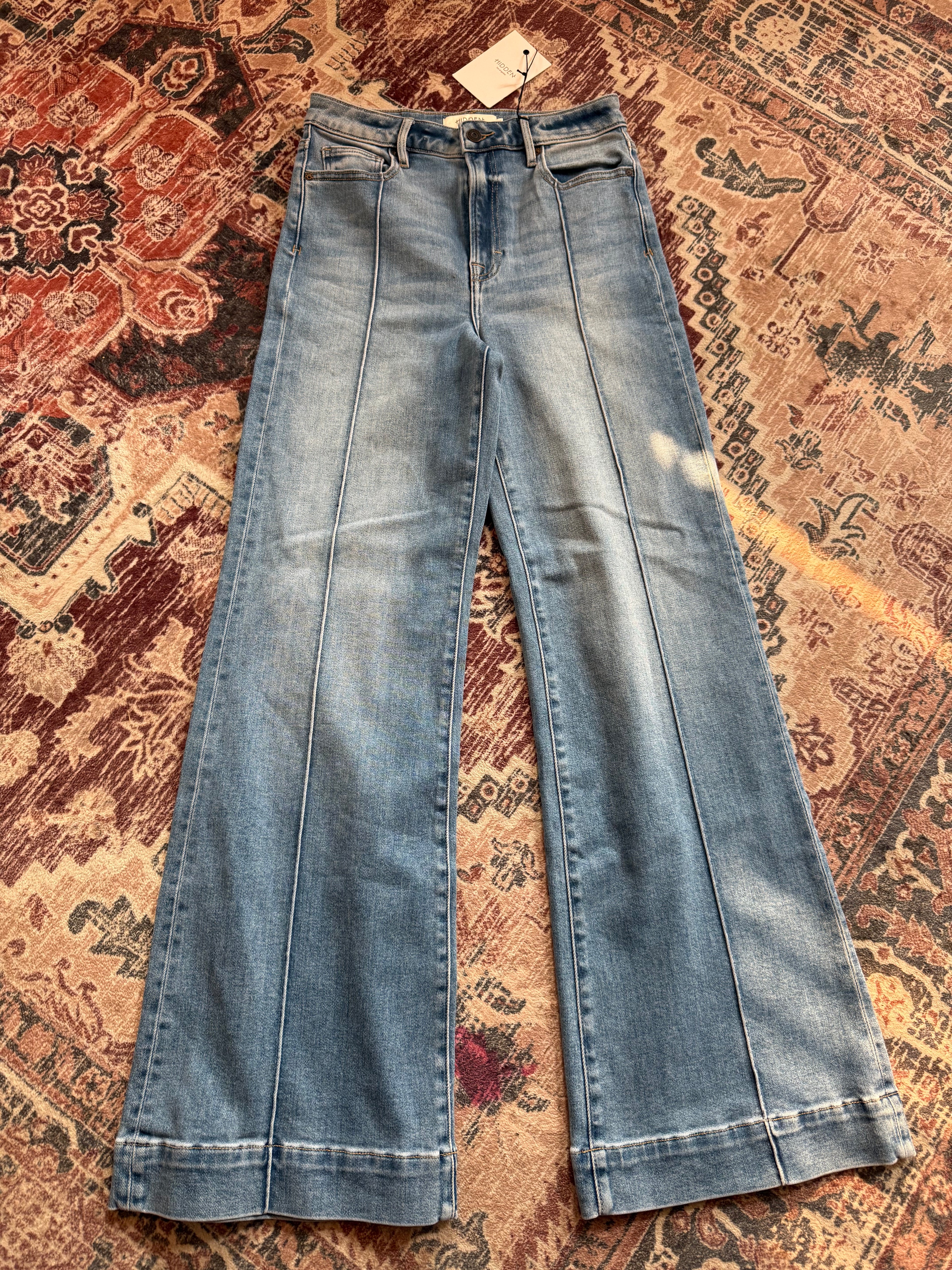 Hidden Jeans Size 27