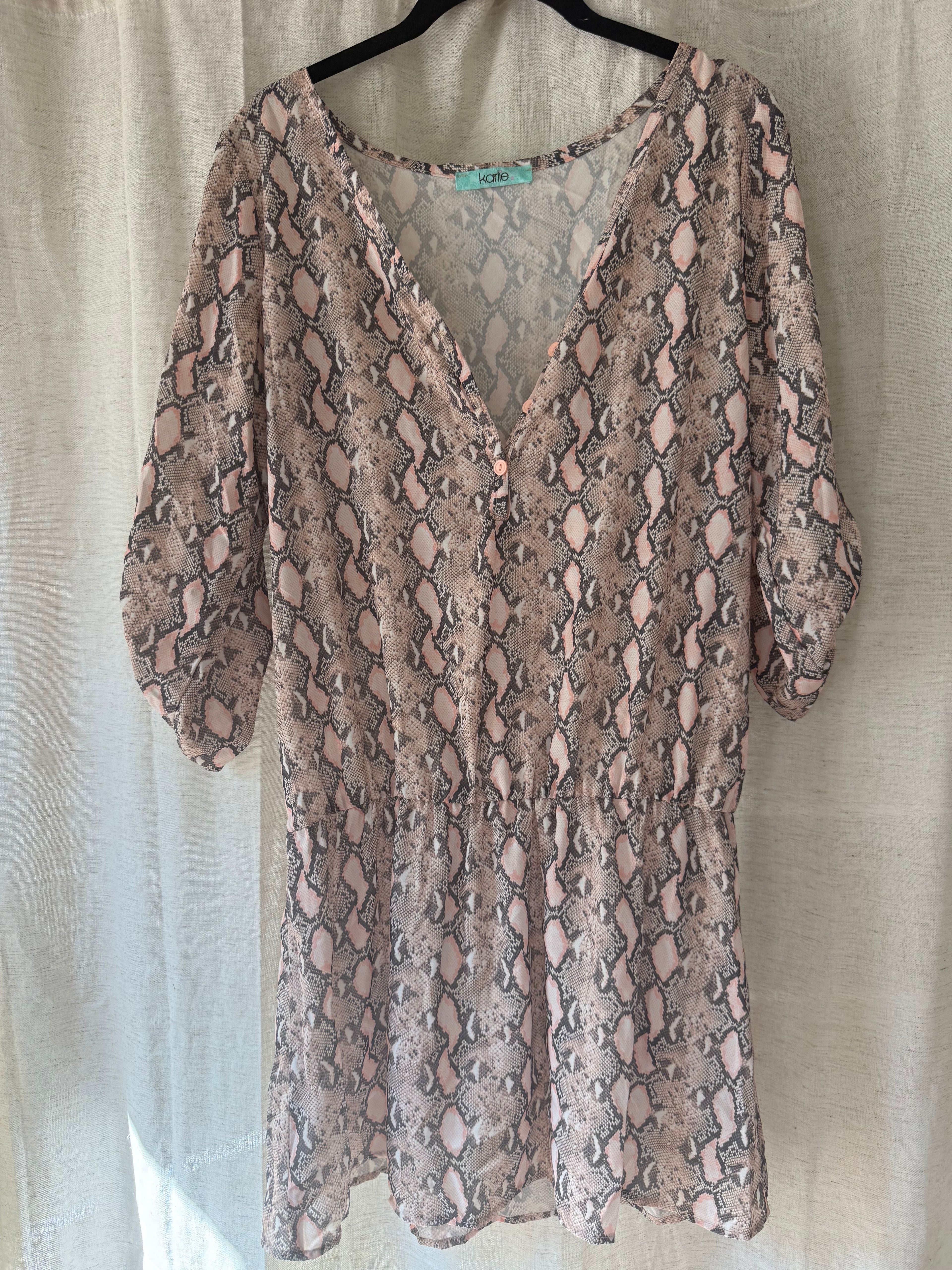 Karlie Dress Size M