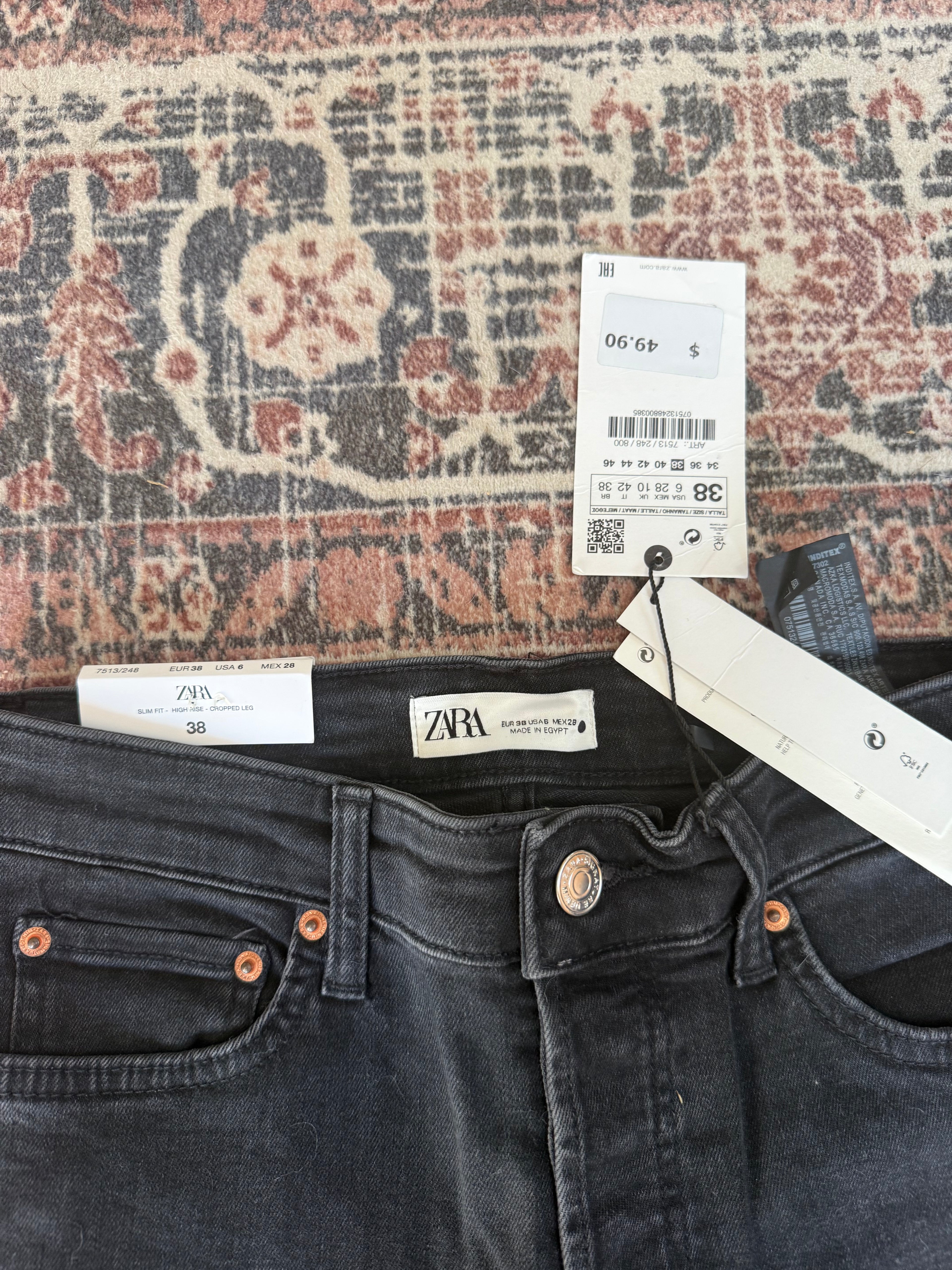 Zara Black Jeans Size 6 NWT