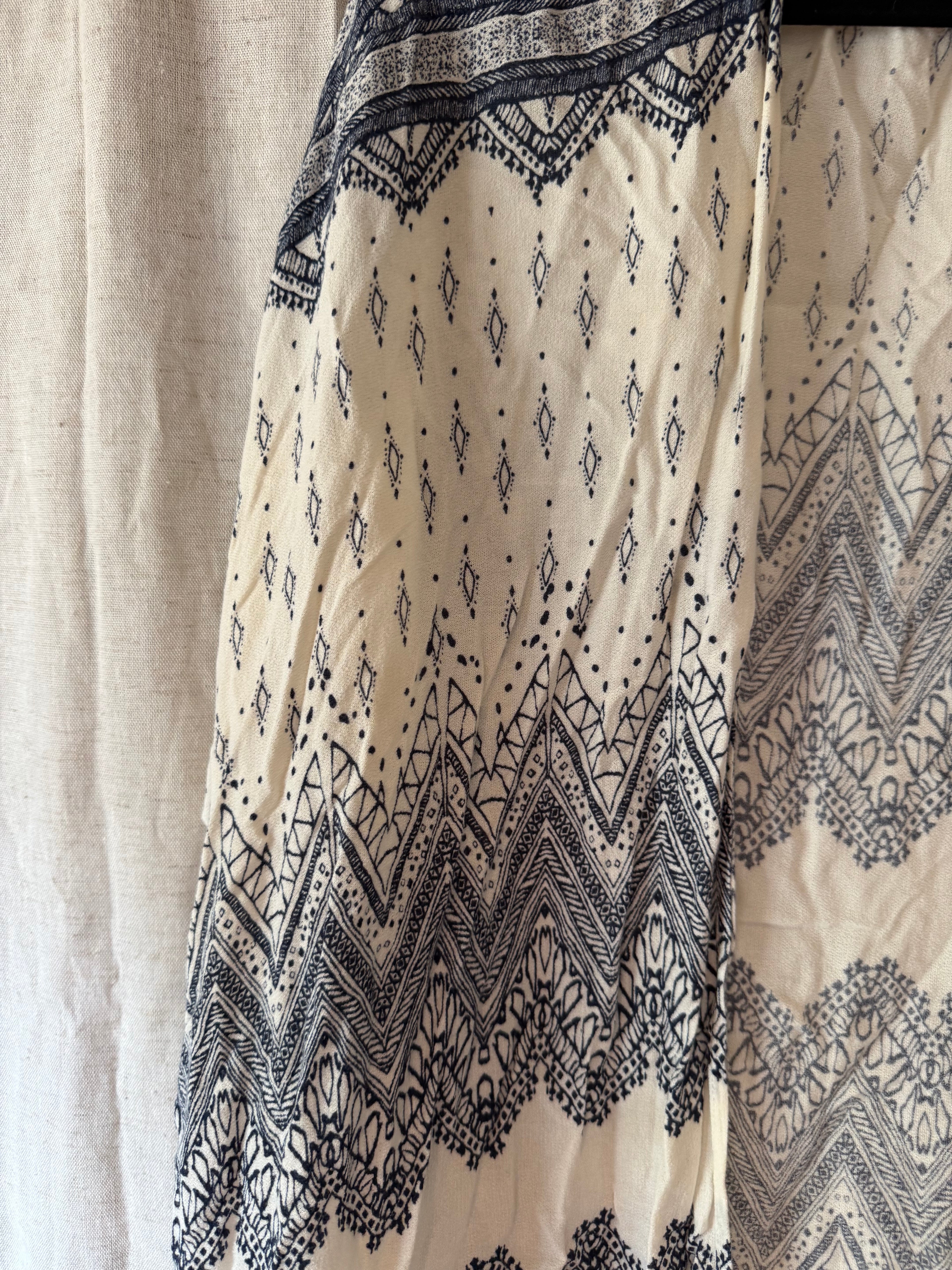 Navy and White Kimono OS